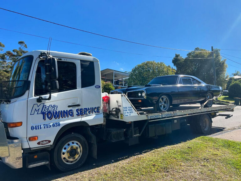 Vintage Car Towing