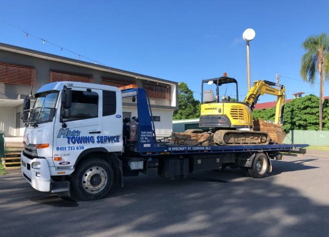 White Tow Truck Sideview — Tow Truck Provider in the Gold Coast